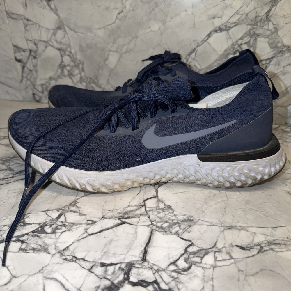 New Men's Nike Epic React Flyknit College Navy Size 11.5 AQ0067-402